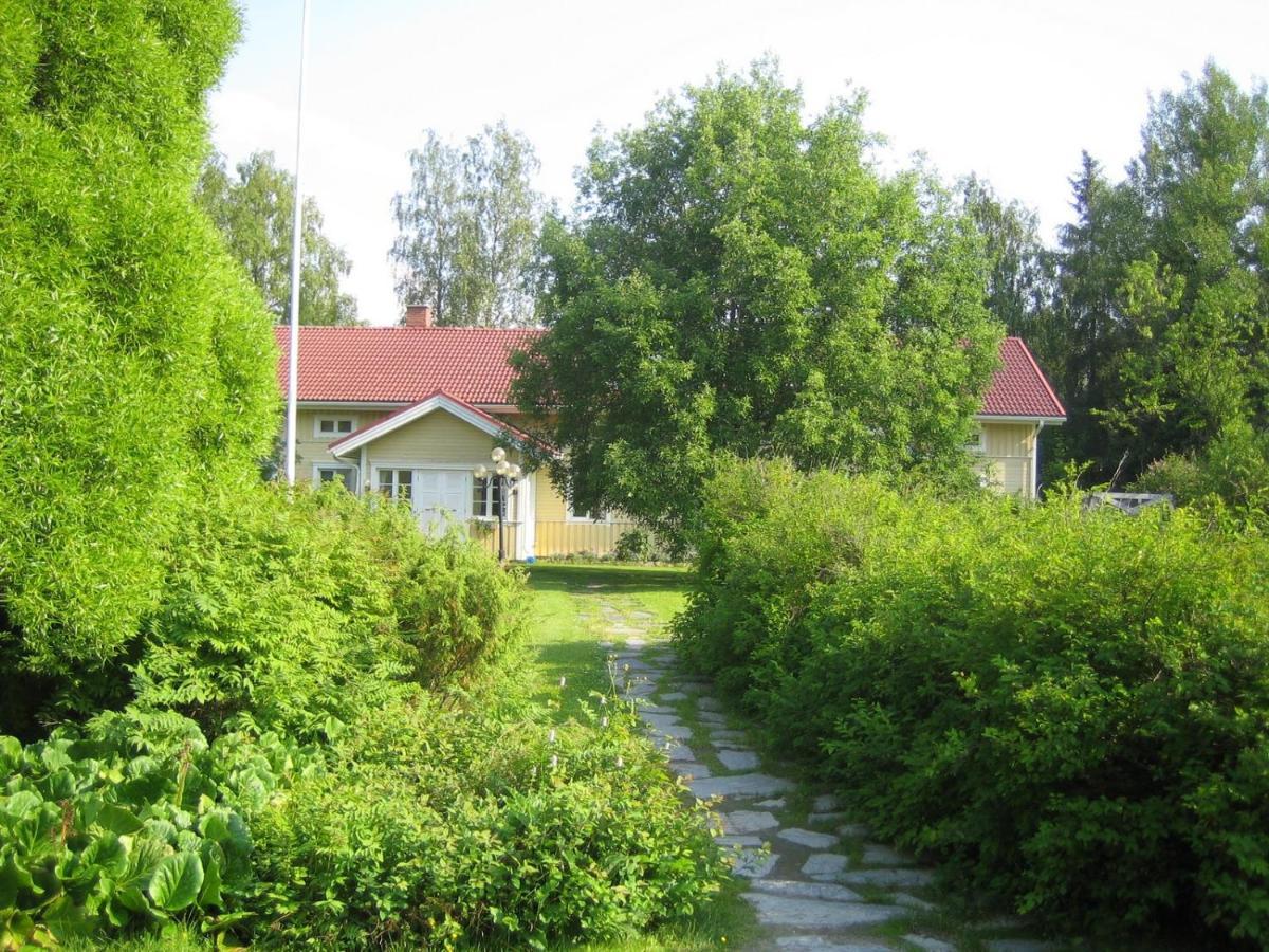 Rauhalan Kievari Karsamaki  Exterior photo